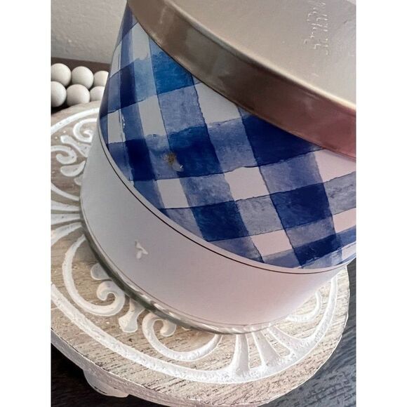 Bath And Body Works GINGHAM Candle BBW - Picture 3 of 6